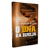 Livro O DNA da Igreja de Rubens Muzio, capa marrom com imagem de DNA. — Plenitude