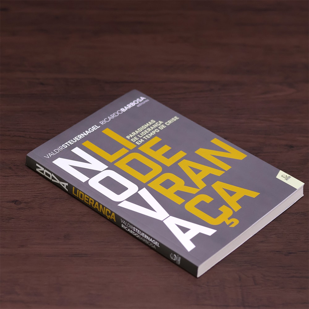 Nova Liderança |  Ricardo Barbosa de Sousa e Valdir R. Steuernagel