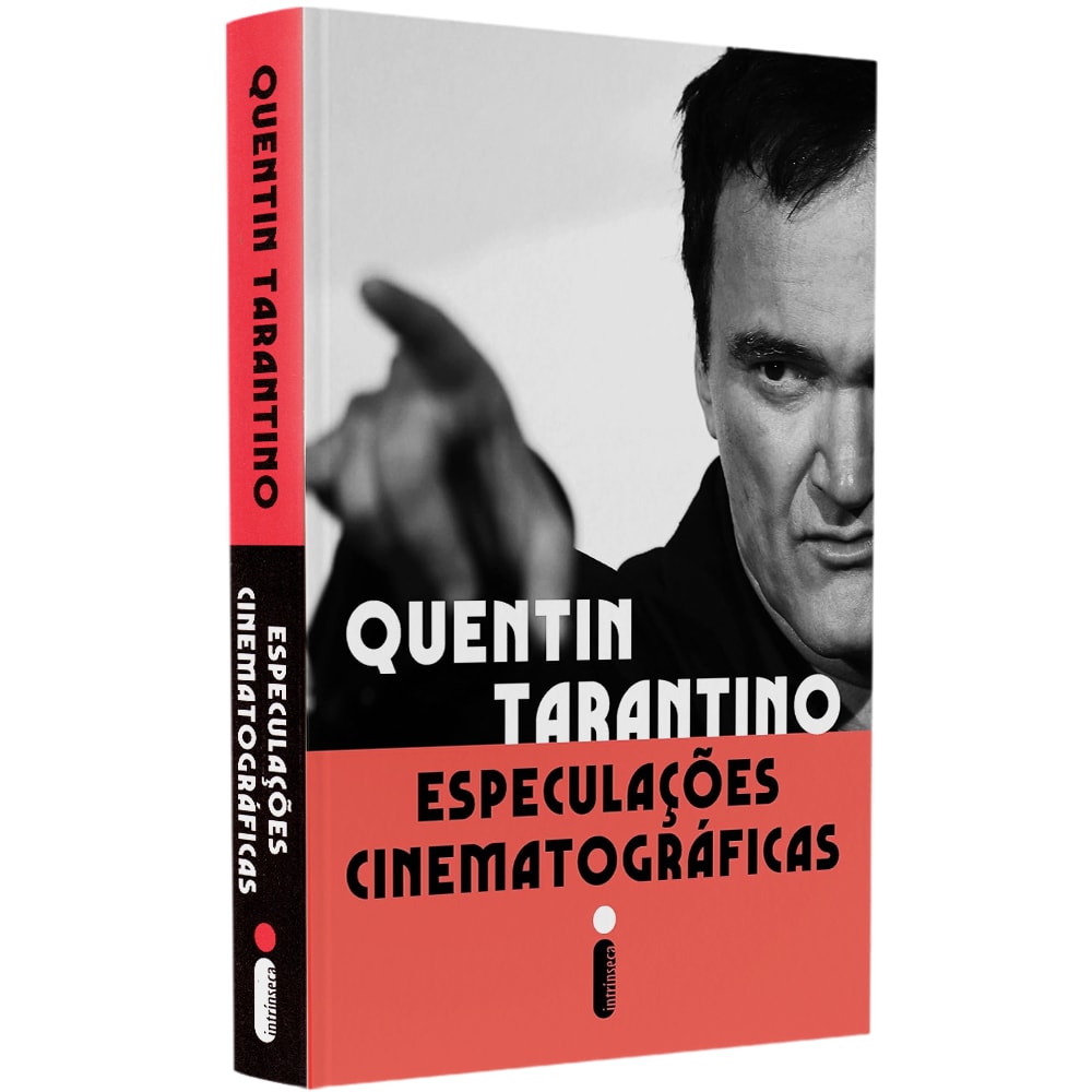 Capa do livro Especulações Cinematográficas, de Quentin Tarantino, com foto do autor apontando para frente. — Plenitude