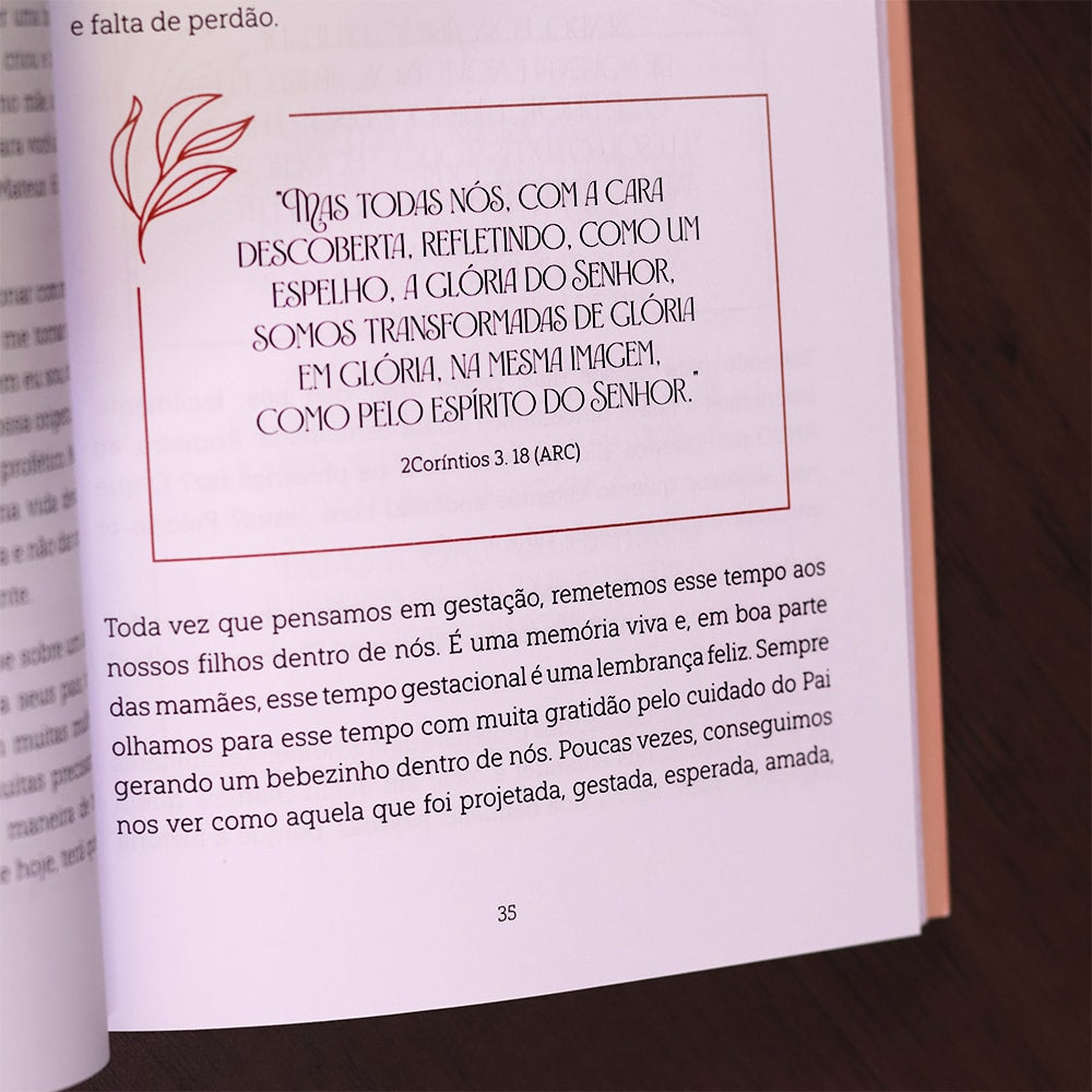 Alegre Mãe de Filhos |  Marcelle Scardini