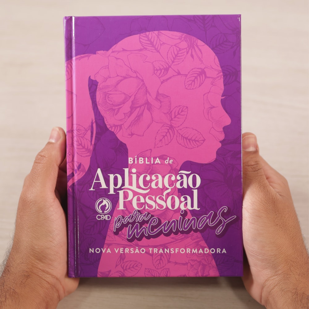 Bíblia de Estudo Aplicação Pessoal para Meninas | NVT | Média Rosa | Capa Dura