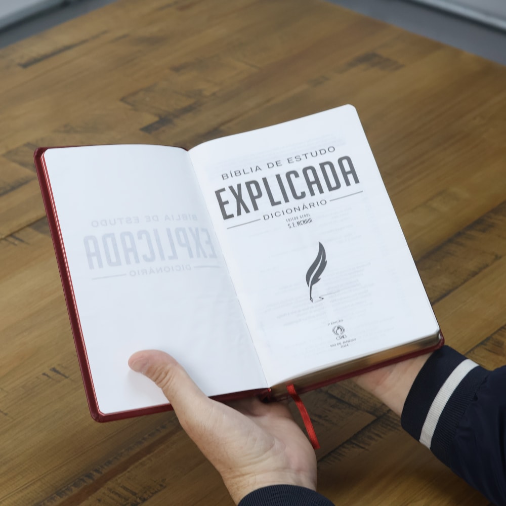 Bíblia de Estudo Explicada | ARC | Letra Média | Luxo Harpa Cristã Vinho