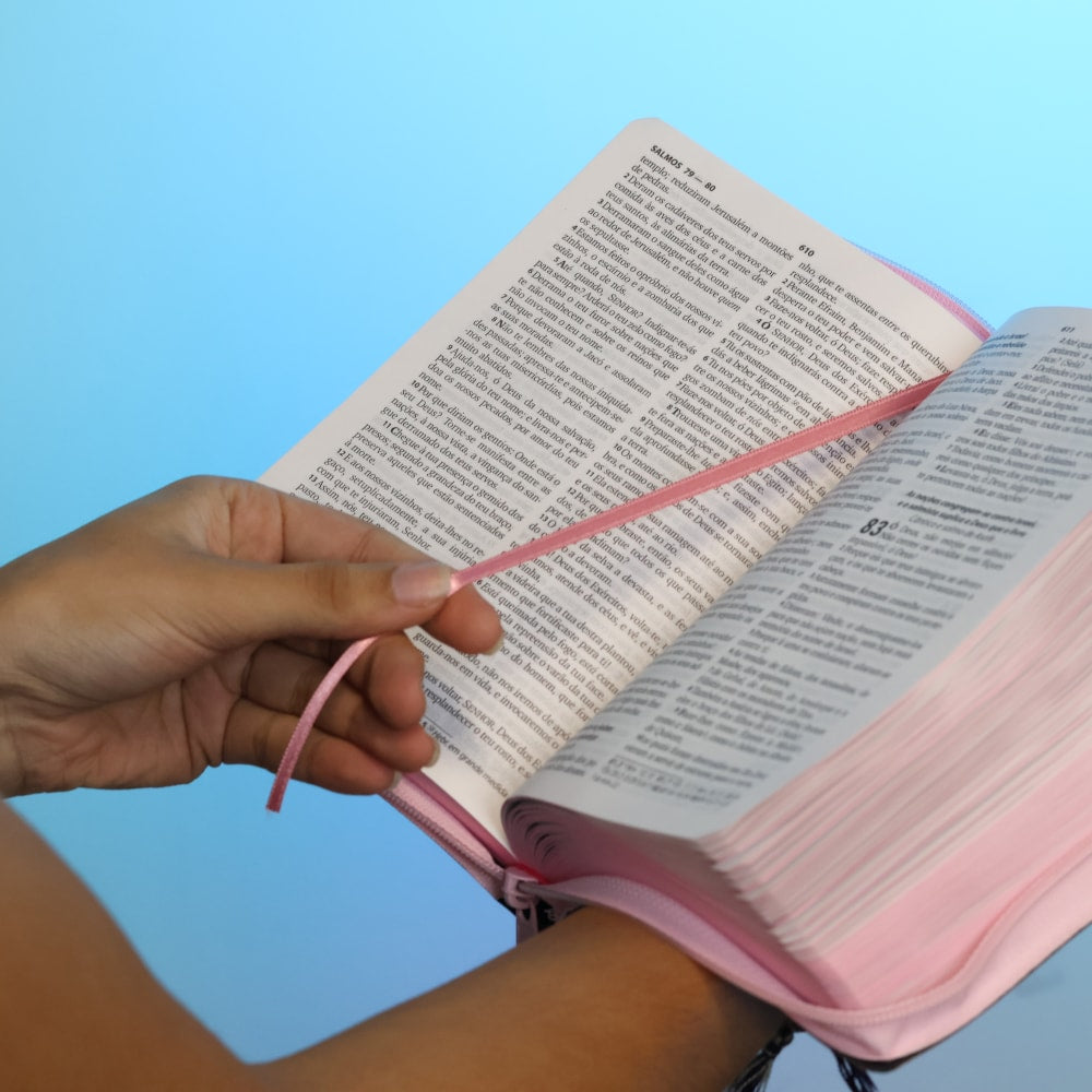 Bíblia Sagrada | ARC | Letra Grande | PJV |  PU Zíper Harpa Cristã Rosa Claro
