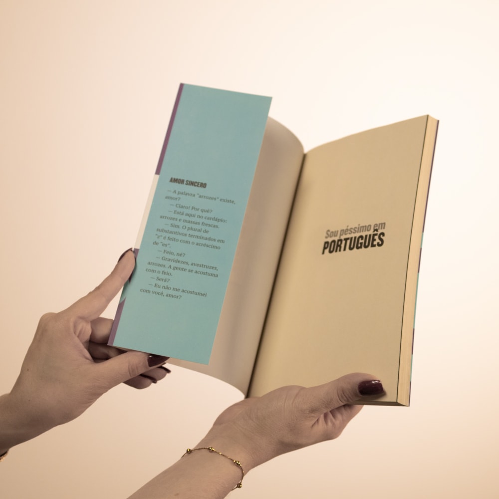 Sou Péssimo em Português | Cintia Chagas