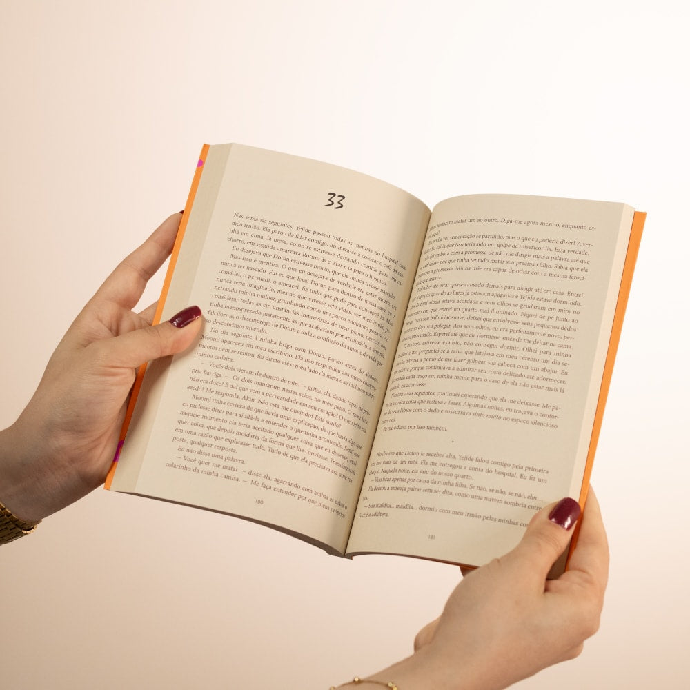 Fique Comigo | Ayobami Adebayo