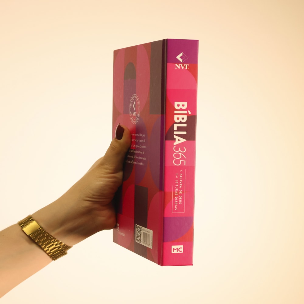 Bíblia 365 Roxa Feminina | NVT | Letra Grande | Capa Dura