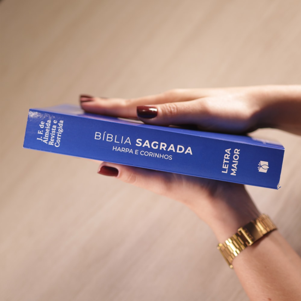 Bíblia Cruz Azul | ARC | Letra Maior | Harpa e Corinhos | Capa Brochura