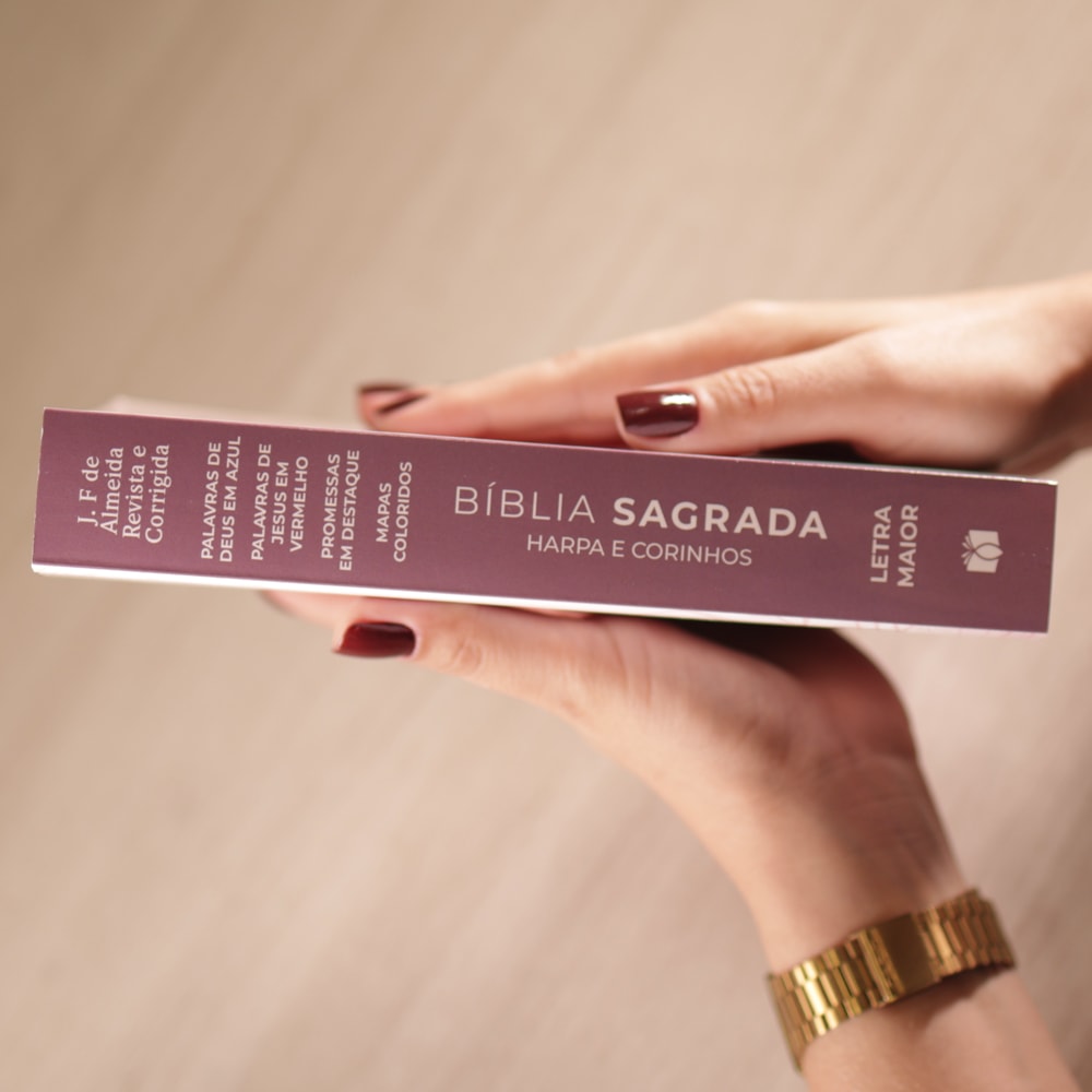 Bíblia Floral Rosa | ARC | Letra Maior | Harpa e Corinhos | Capa Brochura