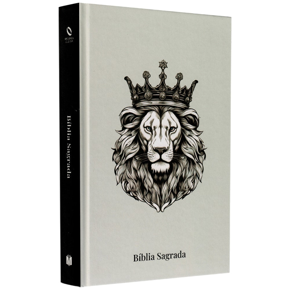 Bíblia Sagrada NAA, capa dura cinza com ilustração de leão coroado. — Plenitude