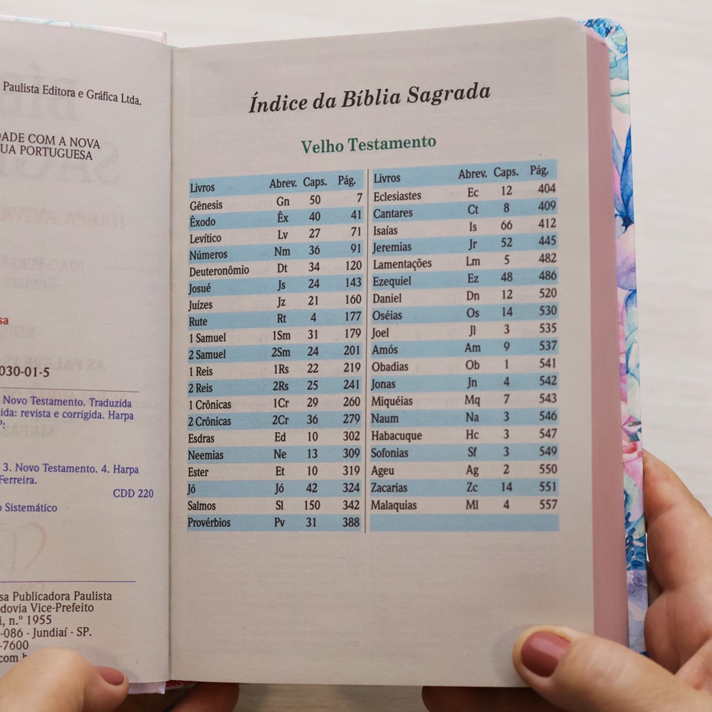 Bíblia Sagrada Mulher Que Teme | ARC | Letra Maior | Harpa e Corinhos | Capa Dura