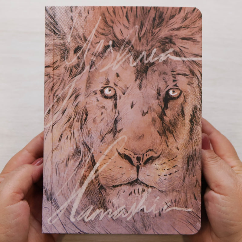 Bíblia Sagrada Leão Yeshua | ARC | Letra Maior | Harpa e Corinhos | Capa Dura