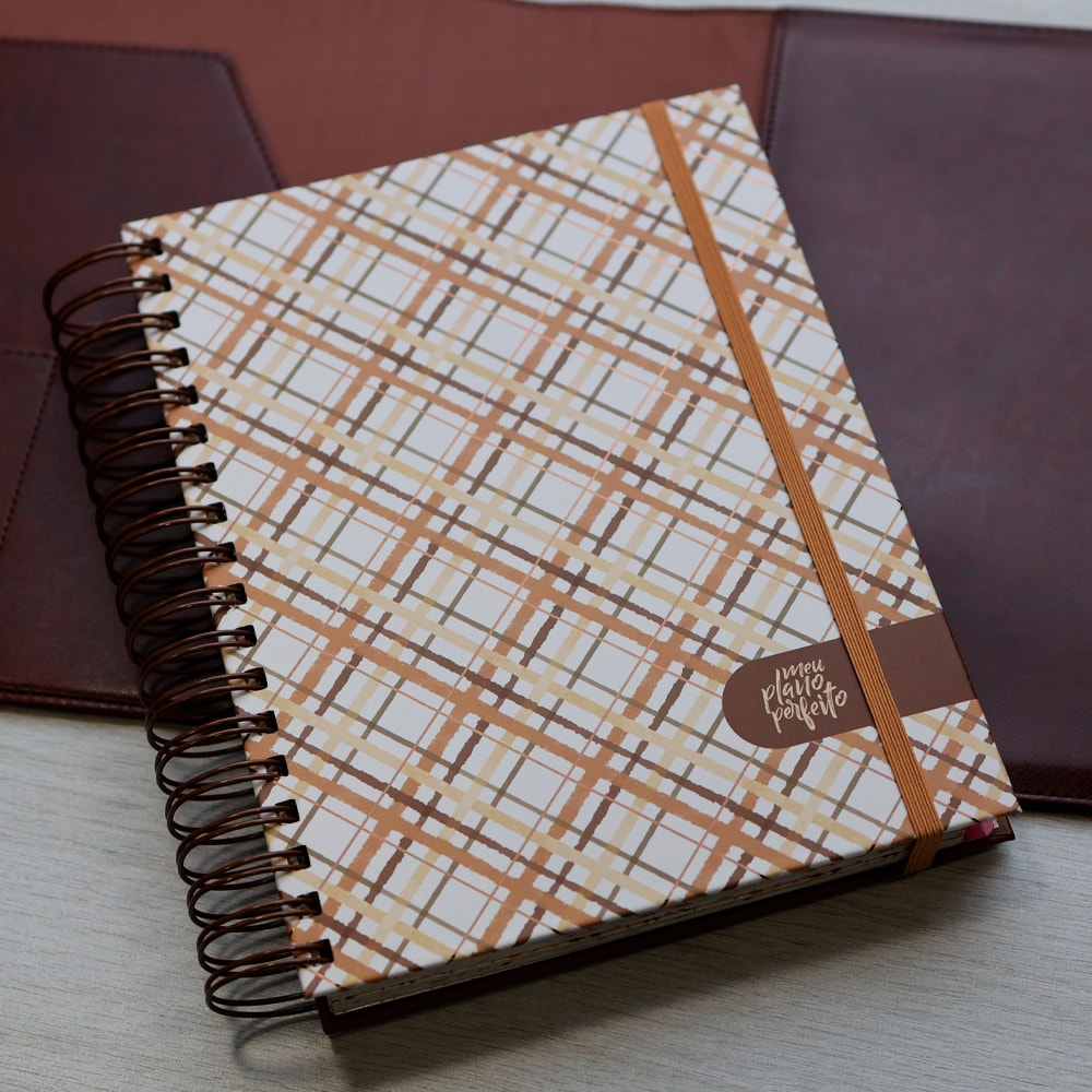 Meu Plano Perfeito | Capa Dura Couro Soft Xadrez
