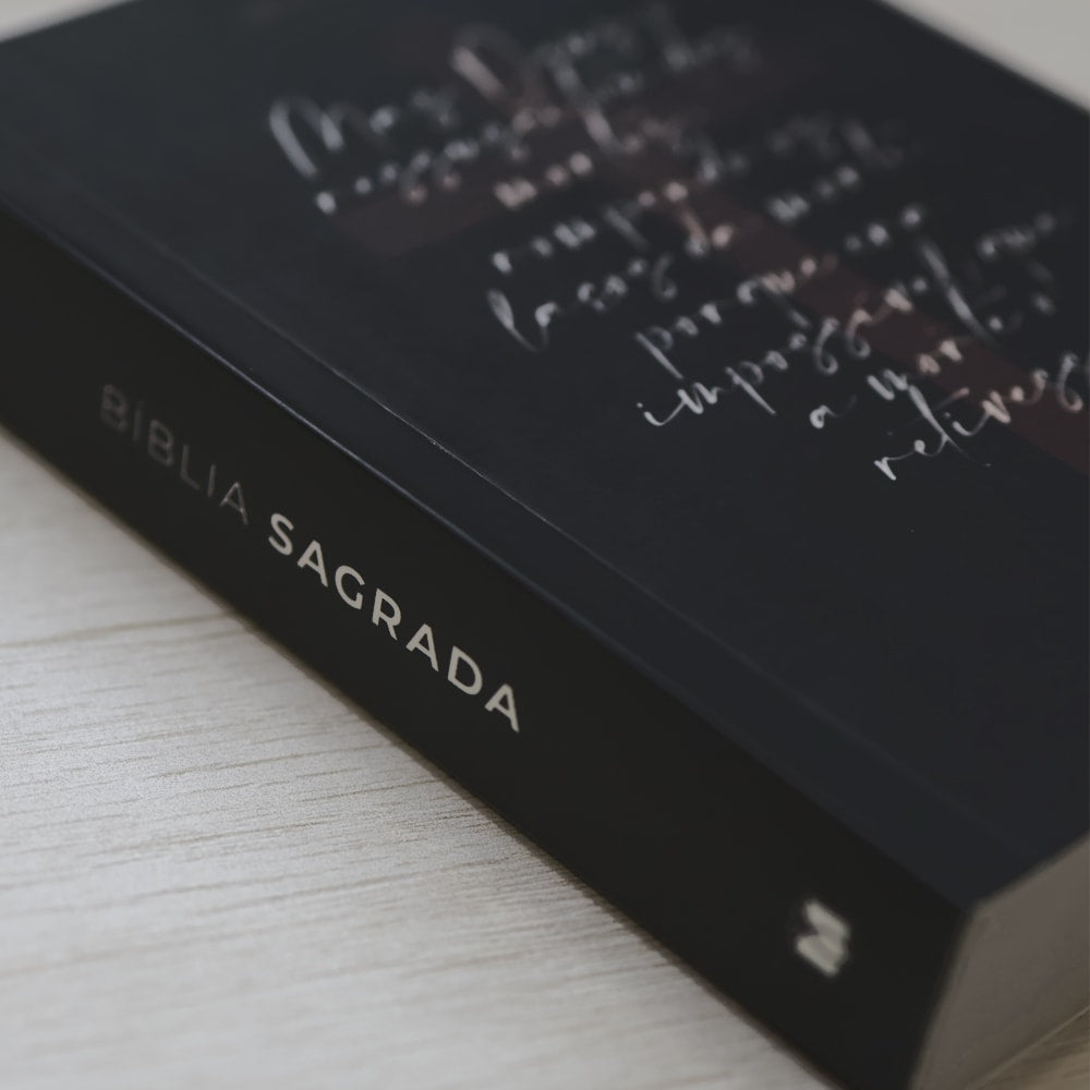 Bíblia Sagrada Pequena  | ARC | Capa Brochura Cruz A Morte Não Pode Vencer