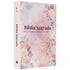 Bíblia Sagrada NTLH, capa brochura rosa com estampa floral aquarelada, detalhes em tons pastel. — Plenitude