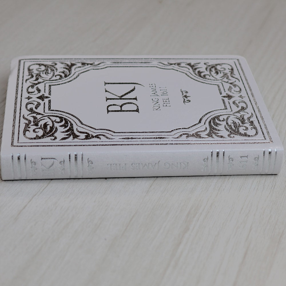 Bíblia King James Fiel 1611 | Extra Gigante | Capa Luxo Branca