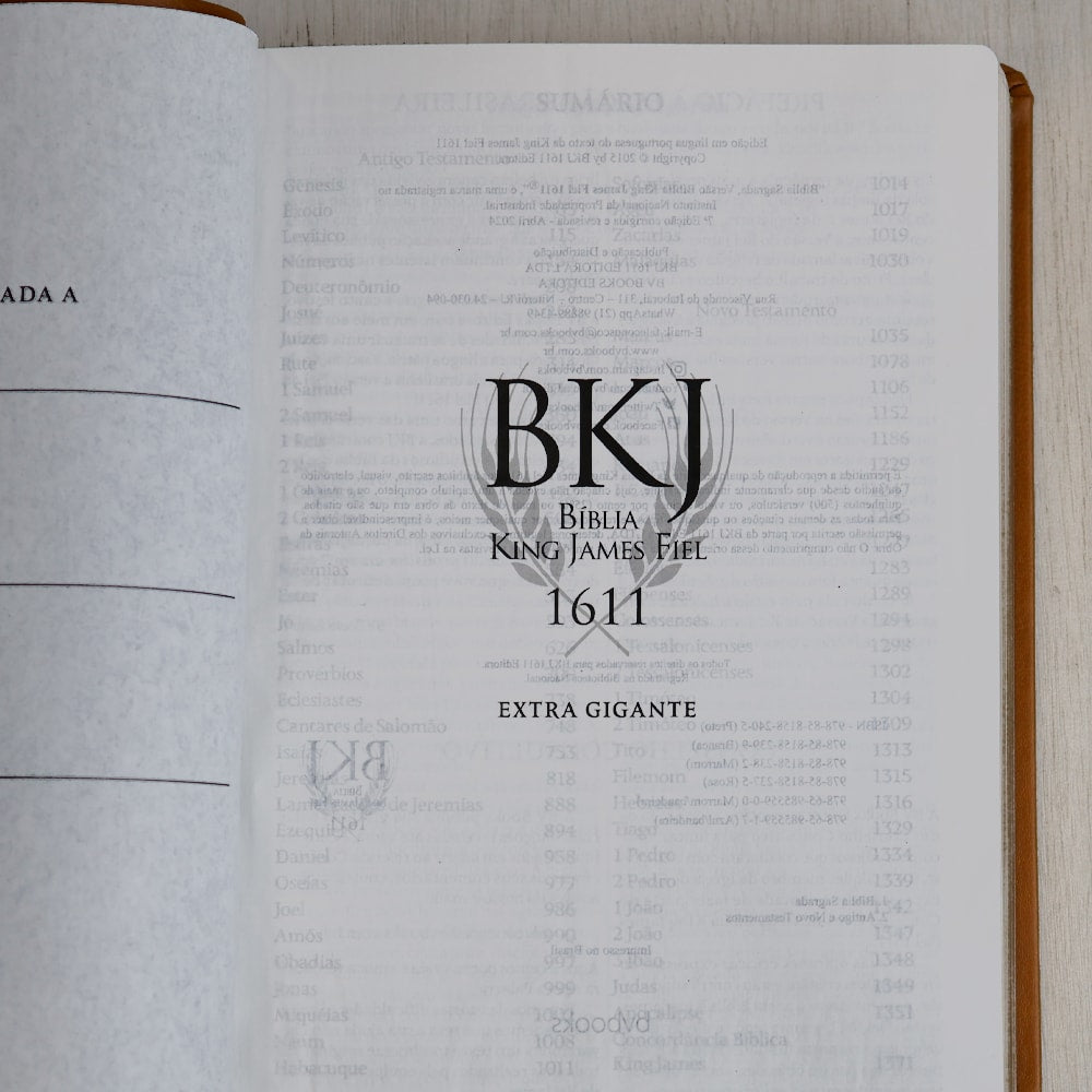 Bíblia King James Fiel 1611 | Extra Gigante | Capa Luxo Castanha