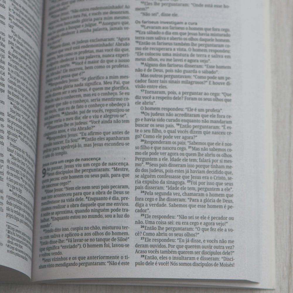 Bíblia Sagrada Coroa de Espinhos | NVI | Capa Brochura
