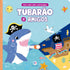Livro infantil "Tubarão e amigos" com capa ilustrada de tubarão pirata e navio. — Plenitude