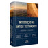Livro Introdução ao Antigo Testamento, capa azul escura com paisagem e texto hebraico. — Plenitude