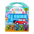 Livro infantil "Mais Cor e Diversão! Veículos" da Brijbasi Art Press Ltd, capa com ônibus, carro e miniaturas de carros. — Plenitude