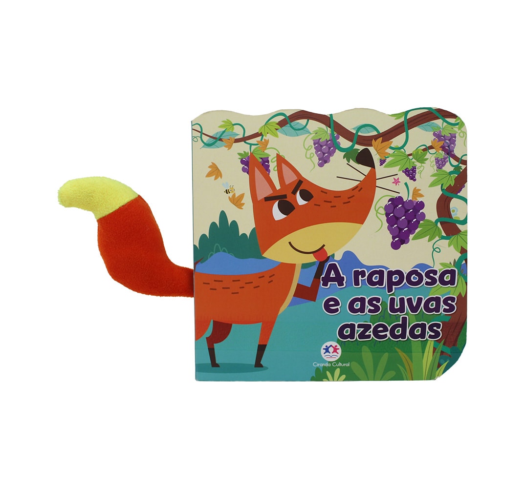 Livro infantil A raposa e as uvas azedas, capa colorida com raposa, uvas e cauda de raposa de pelúcia. — Plenitude