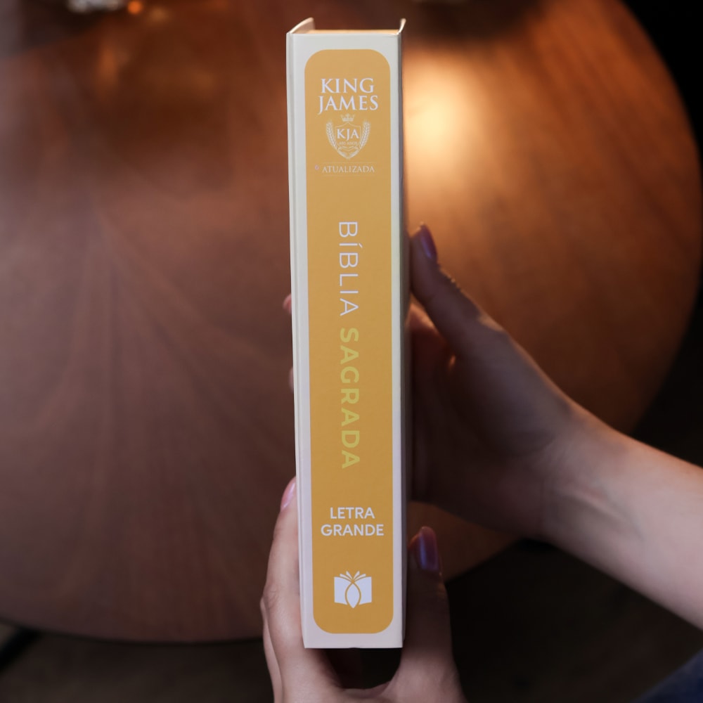 Bíblia Sagrada Girassol | KJA | Letra Maior | Capa Dura