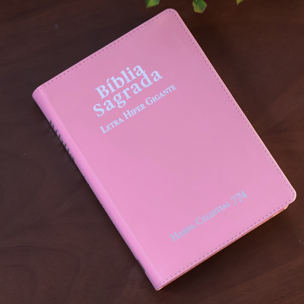 Bíblia Sagrada | ARC | Letra Hipergigante | Capa Luxo Rosa | Harpa Celestial 774