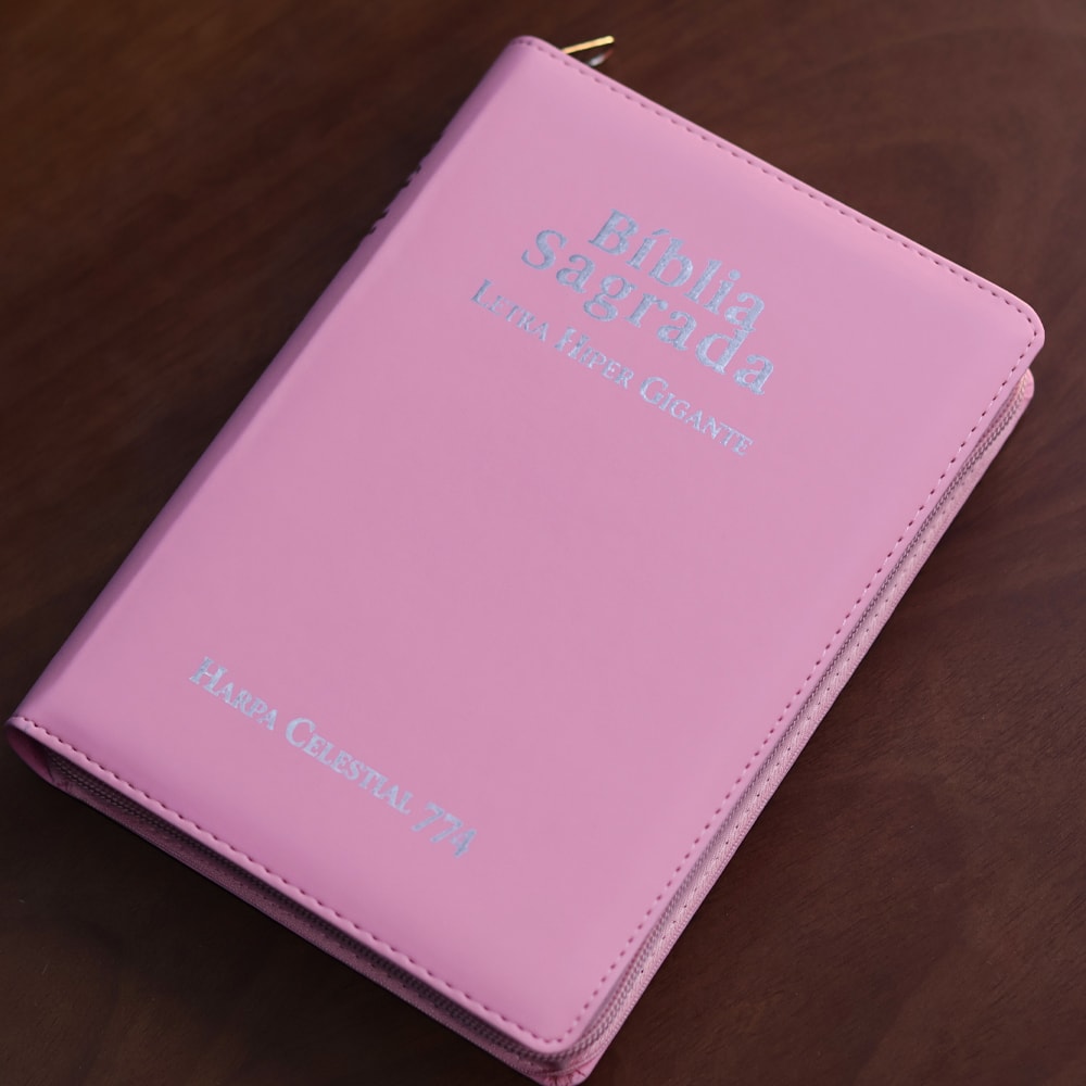 Bíblia Sagrada C/ Zíper | ARC | Letra Hipergigante | Capa Luxo Rosa | Harpa Celestial 774