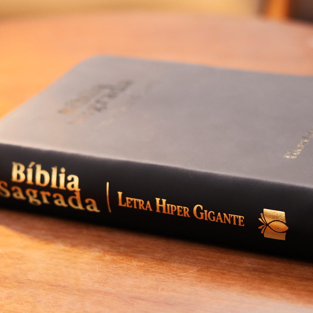 Bíblia Sagrada C/ Zíper | ARC | Letra Hipergigante | Capa Luxo Preta | Harpa Celestial 774