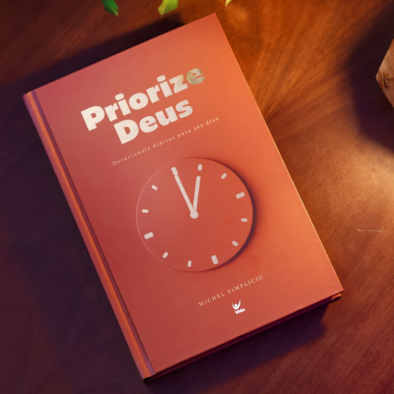 Devocional Priorize Deus 2026 | Marrom | Michel Simplício