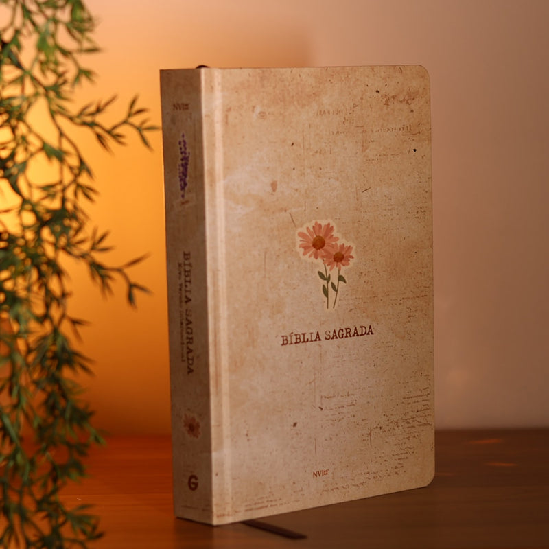 Bíblia Sagrada Força e Dignidade | NVI | Letra Normal | Capa Semi Luxo