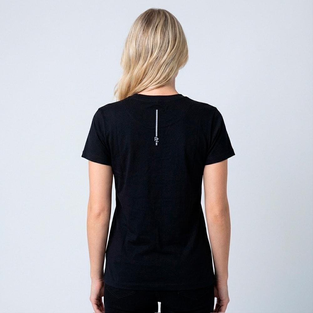 Camiseta Feminina Preta | Leão de Judá