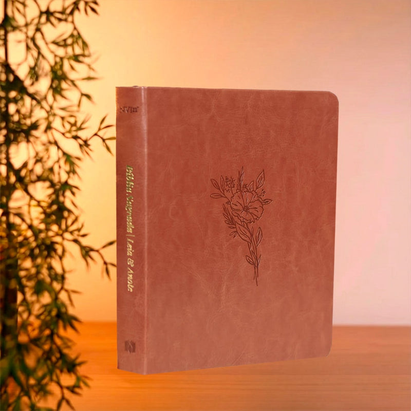 Bíblia Sagrada Essencia  Leia e Anote | NVI | Capa Luxo Marrom