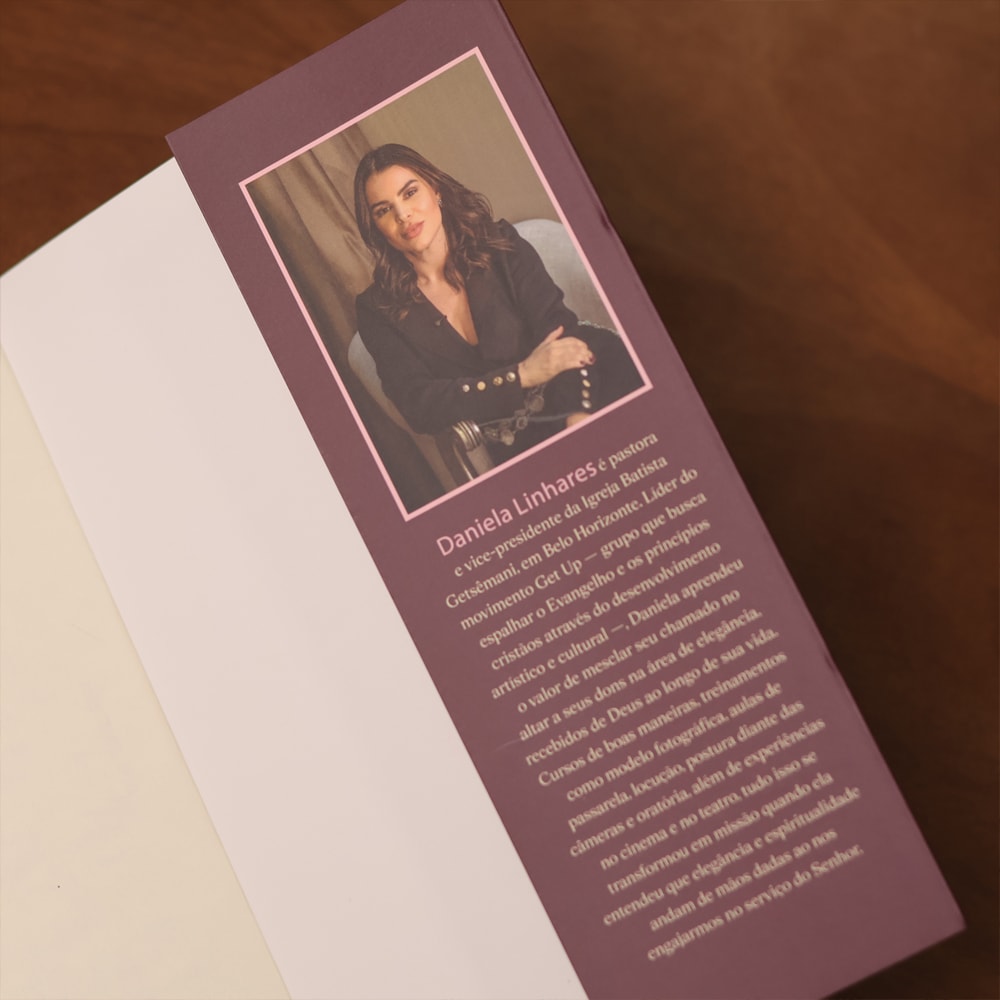 Elegância, Espiritualidade e Engajamento | Dani Linhares