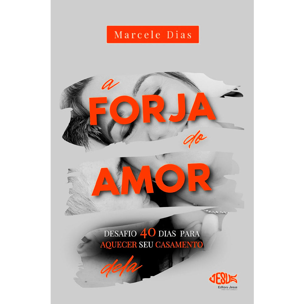 Livro Devocional A Forja do Amor de Marcele Dias, capa branca com fotos de casal. — Plenitude