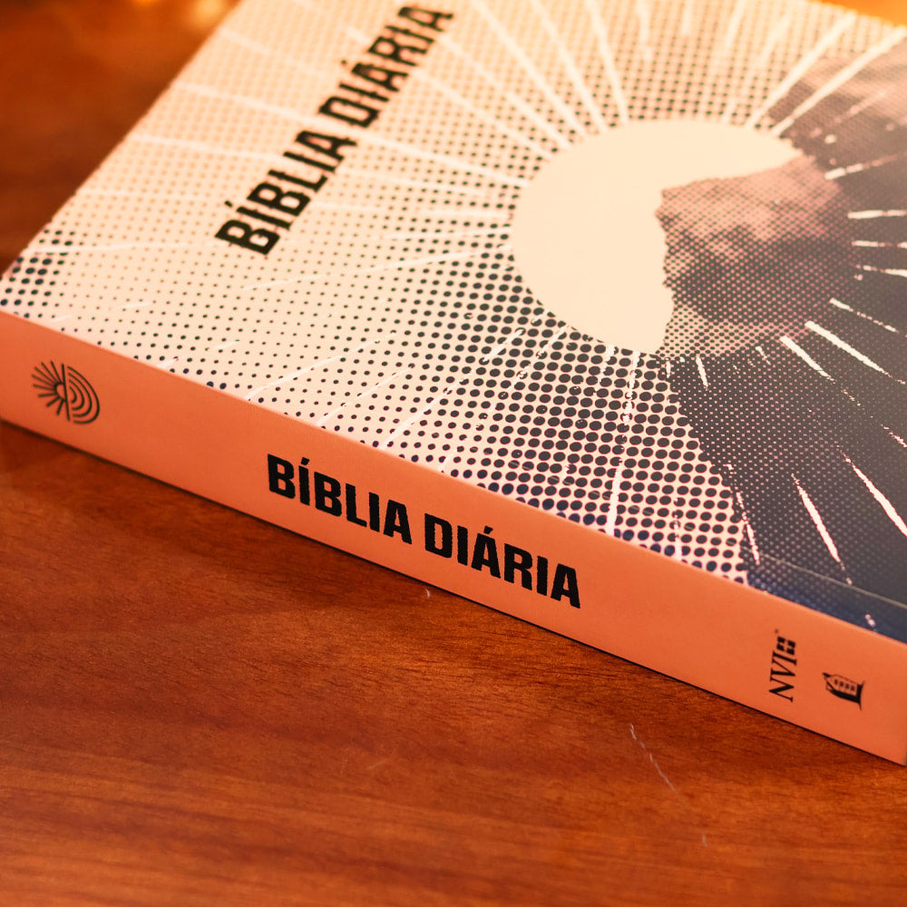Bíblia Diária Montanha| NVI | Leitura Perfeita | Capa Brochura