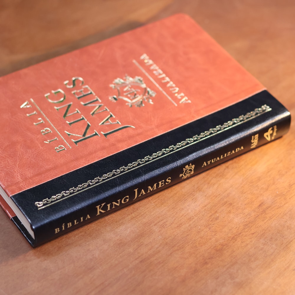 Bíblia King James Atualizada Slim | KJA | Letra Normal | Marrom e Preta