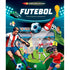 Livro com lanterna Futebol, capa com jogadores e elementos de futebol. — Plenitude