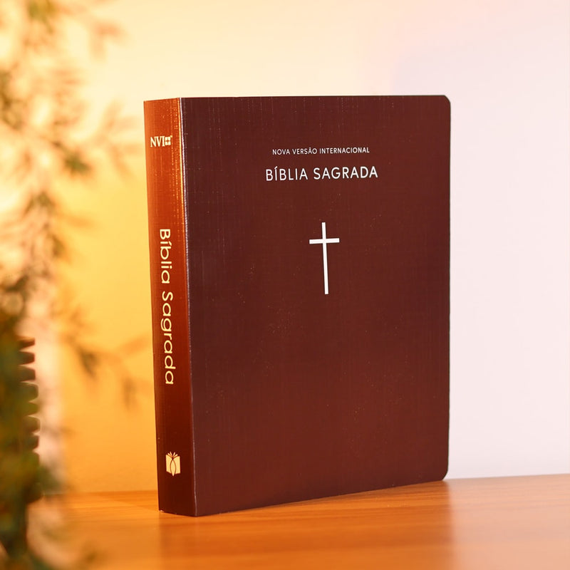 Bíblia Sagrada  | NVI | Capa Brochura Cruz Marrom
