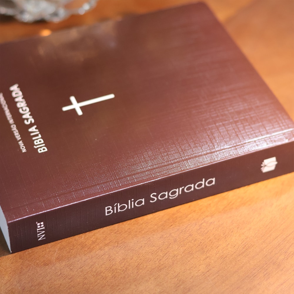 Bíblia Sagrada  | NVI | Capa Brochura Cruz Marrom