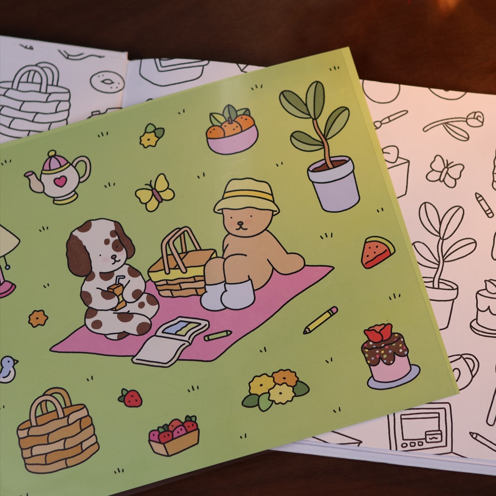 Bobbie Goods | Livro de Colorir | Dias Quentes | Capa Dura