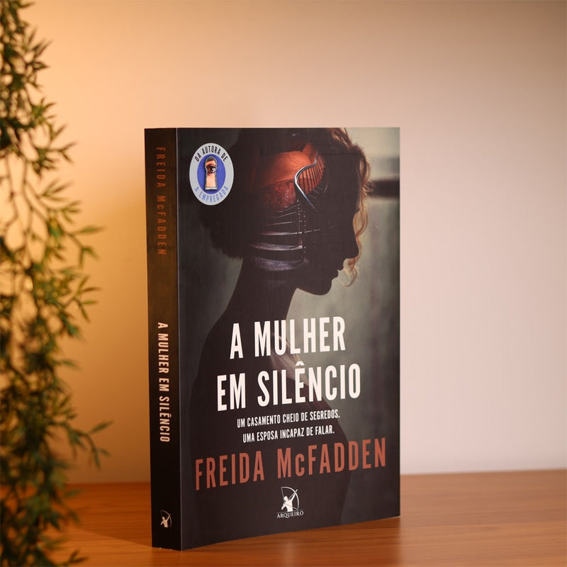 A Mulher em Silêncio | Freida Mcfadden