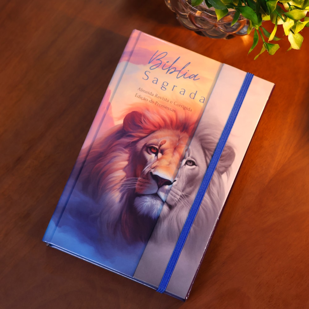 Bíblia Sagrada Cloud Lion | ARC | Harpa Pentecostal | Letra Gigante| Capa Dura Panorâmica