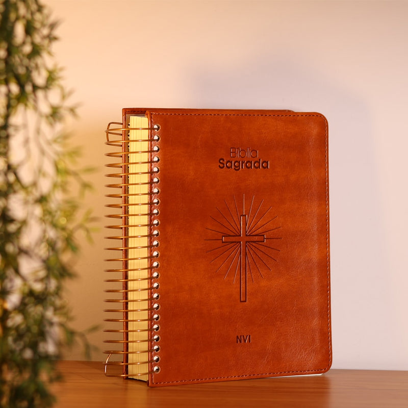 Bíblia Sagrada Espiral | NVI | Espaço Para Anotações | Bible Journaling | Couro Soft