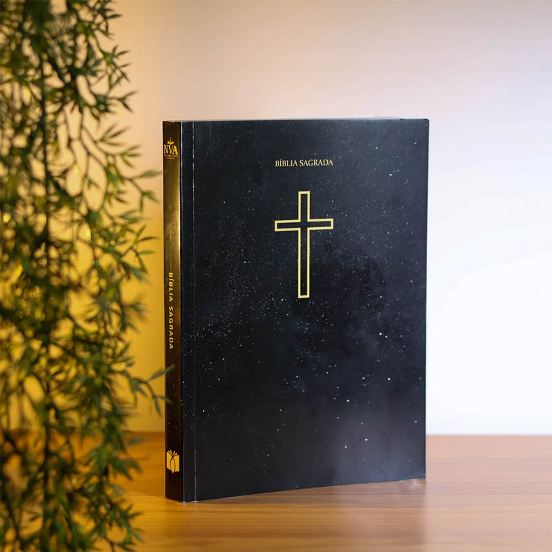 Bíblia Sagrada Salvos Pela Graça | NVA | Capa Brochura Preta