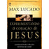 Livro Experimentando o Coração de Jesus, de Max Lucado, capa bege e preta com imagem de mãos segurando um bebê. — Plenitude