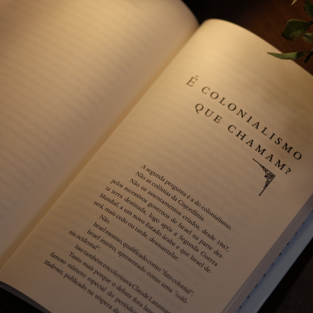 A Solidão de Israel | Bernard-Henri Lévy