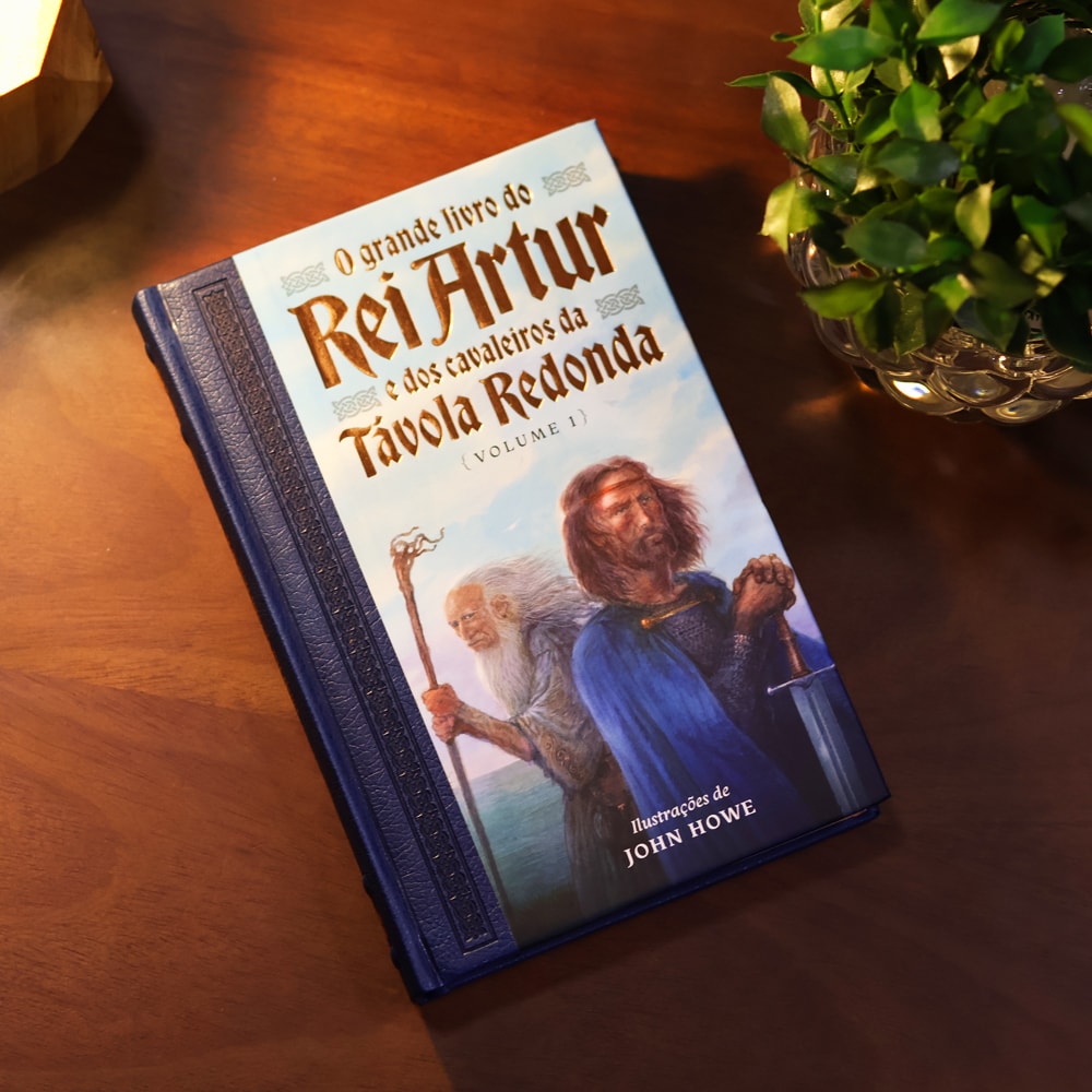 Box o Grande Livro do Rei Artur e Dos Cavaleiros da Távola Redonda| Feéria Antiga | John Matthews
