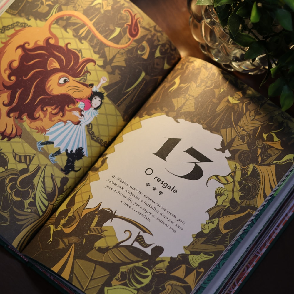 O Maravilhoso Mágico de Oz | L. Frank Baum | Edição de Luxo Ilustrada e com Elementos Interativos do Estúdio Minalima