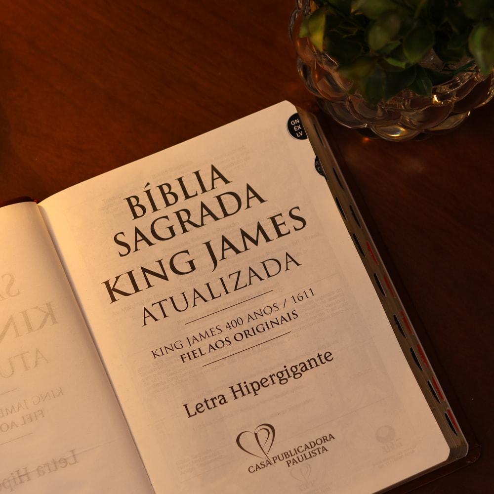 Bíblia Sagrada King James | KJA | Letra Hipergigante | Com Índice | Capa PU Luxo Marrom